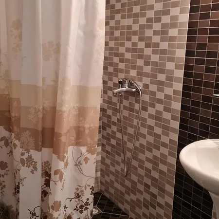 Lazur By The Sea Apartment *